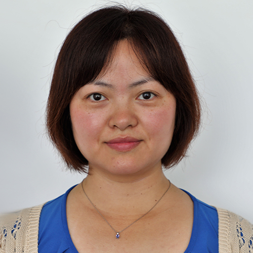 Photo of Sharon Huang